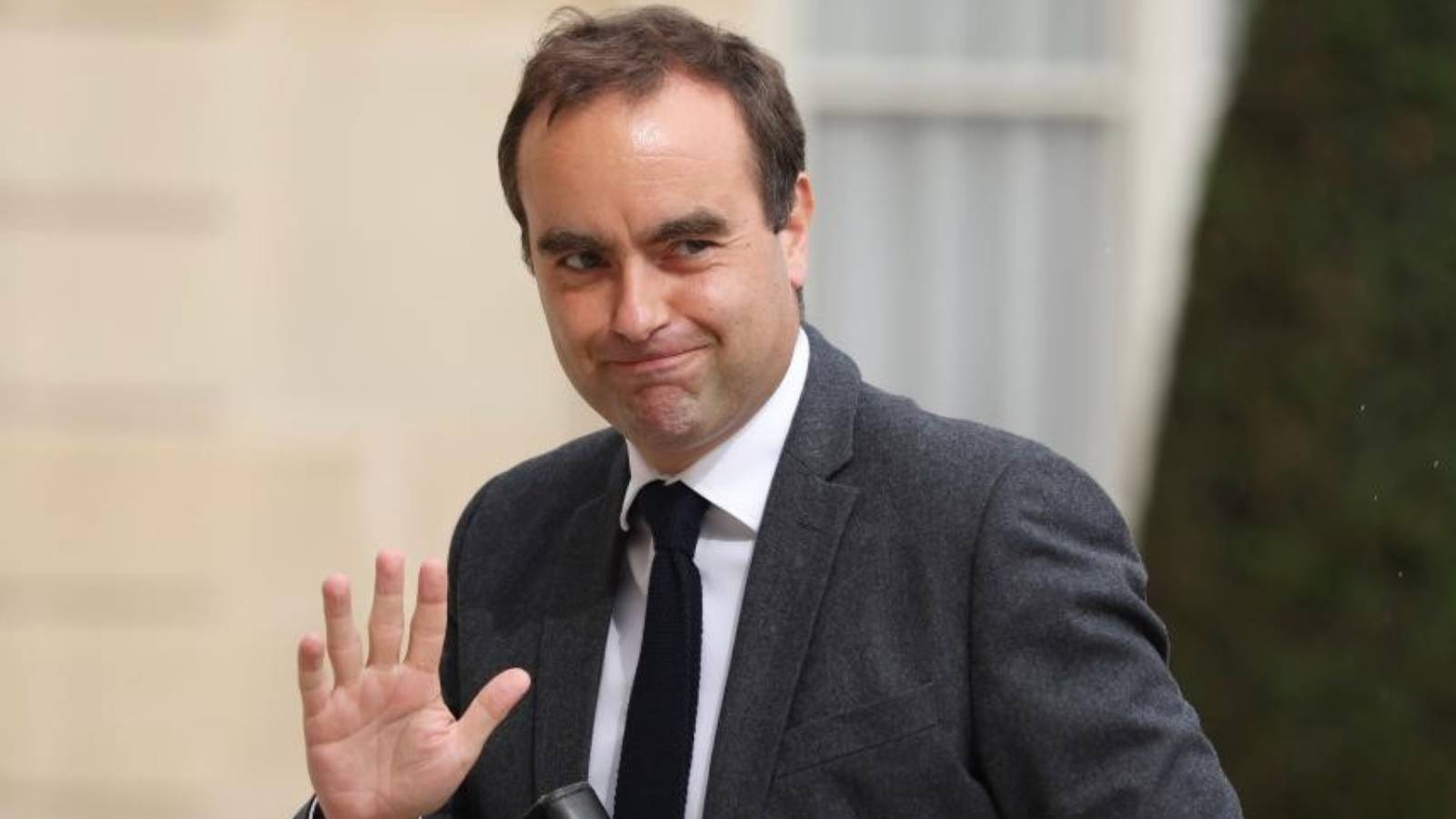 Fransa’da Sebastien Lecornu yeni hükümeti kurdu
