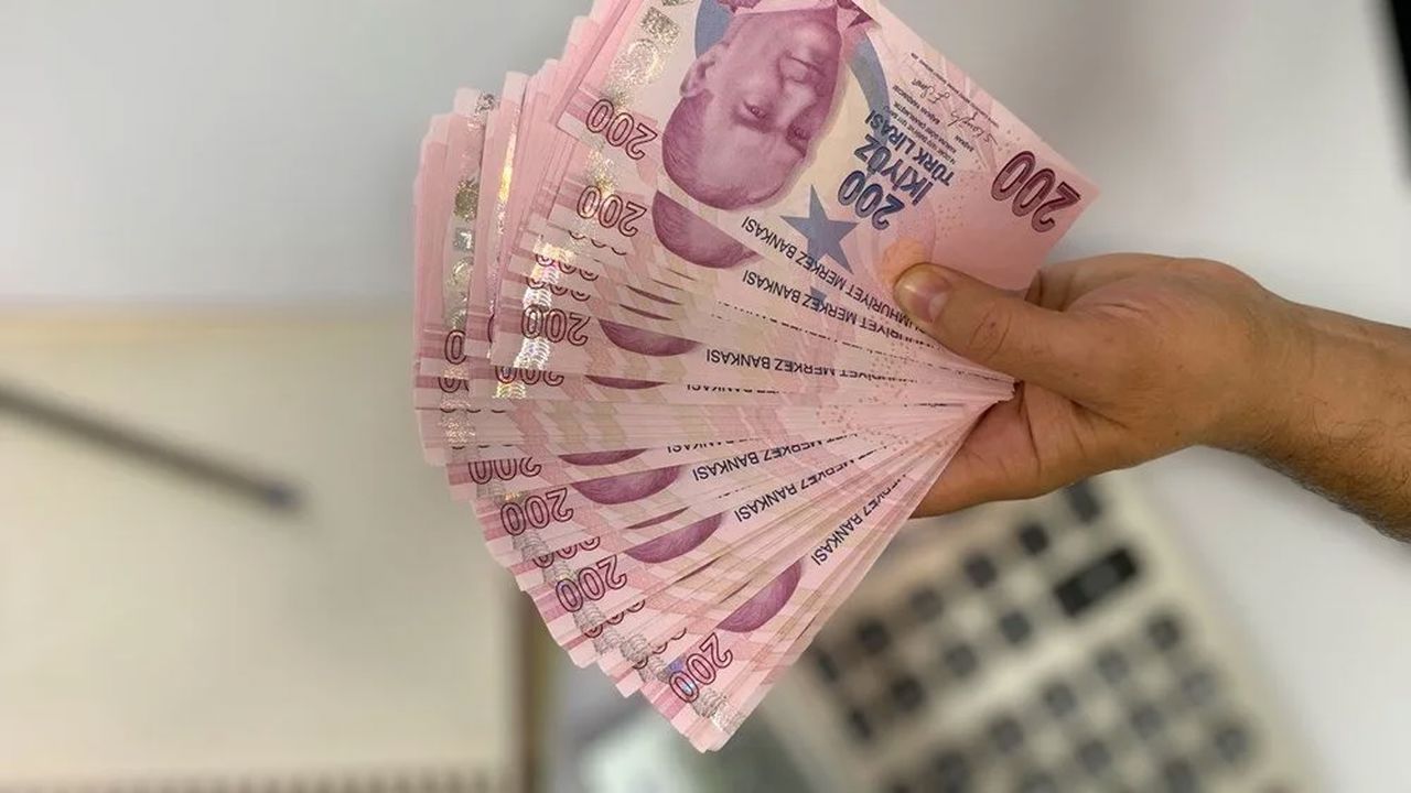 PTT ve Ziraat Bankası Ekim sonuna kadar 50 bin tl ve 100 bin tl ödüyor
