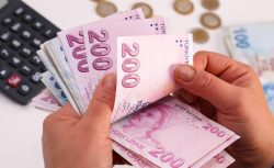 18 ve 65 yaş arasında olanlar bu olaya şahit oldu! Bankaya kimlikle gidenler, 50.000 TL cebine şartsız koyuyor